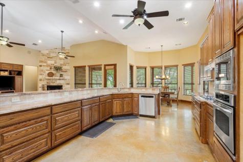 110 County Road 261 Georgetown TX 78633