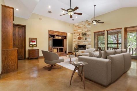 110 County Road 261 Georgetown TX 78633