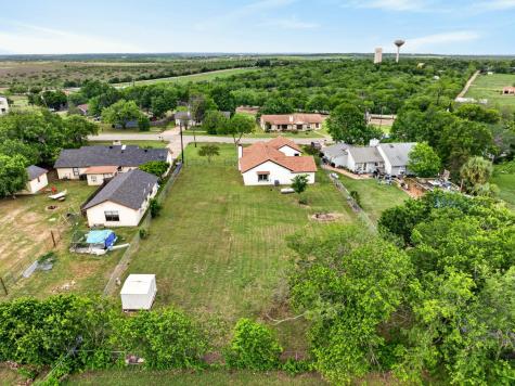 12212 Mustang Drive Buda TX 78610