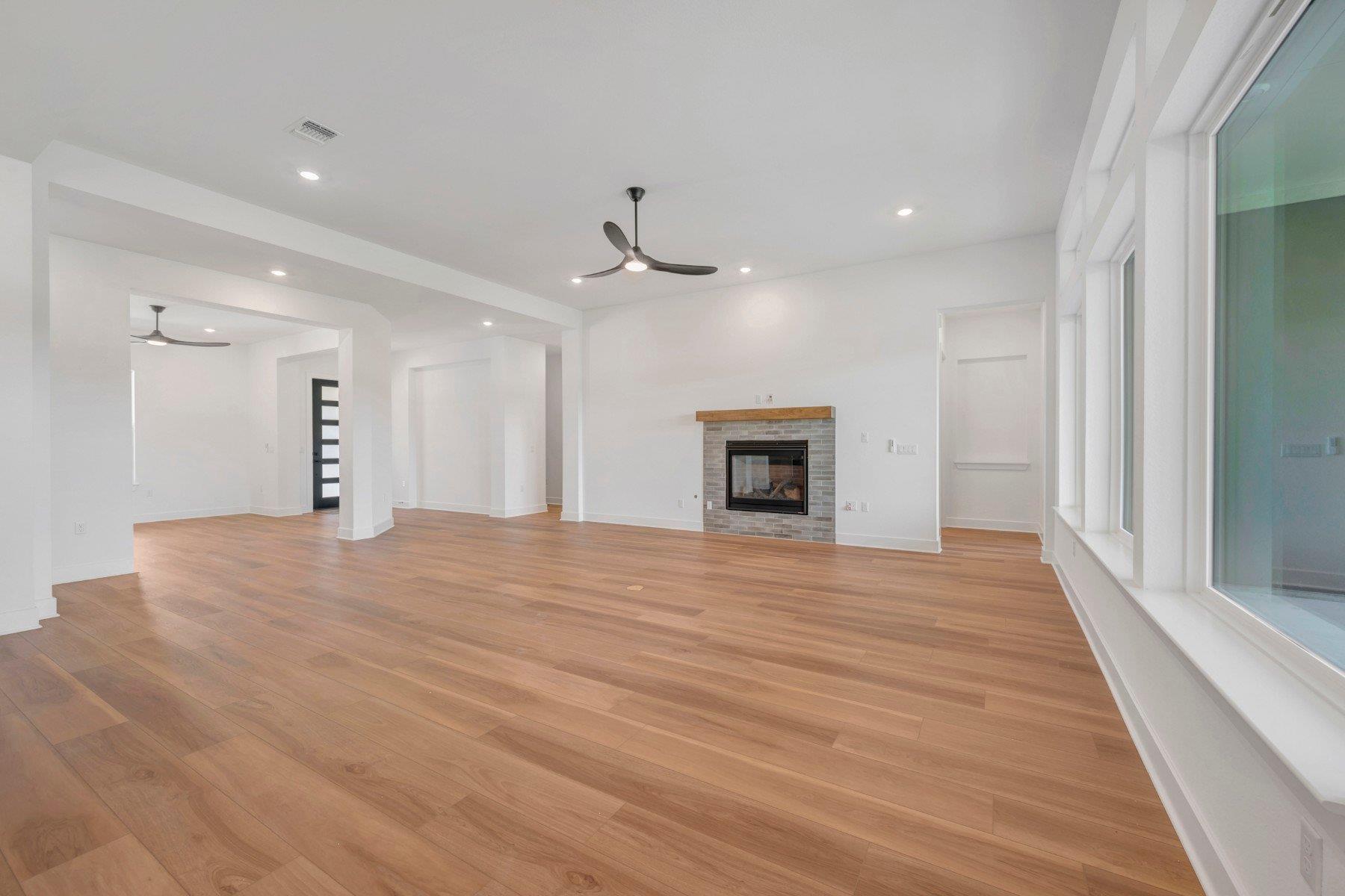 438 Rees Landing Road Spicewood TX 78669