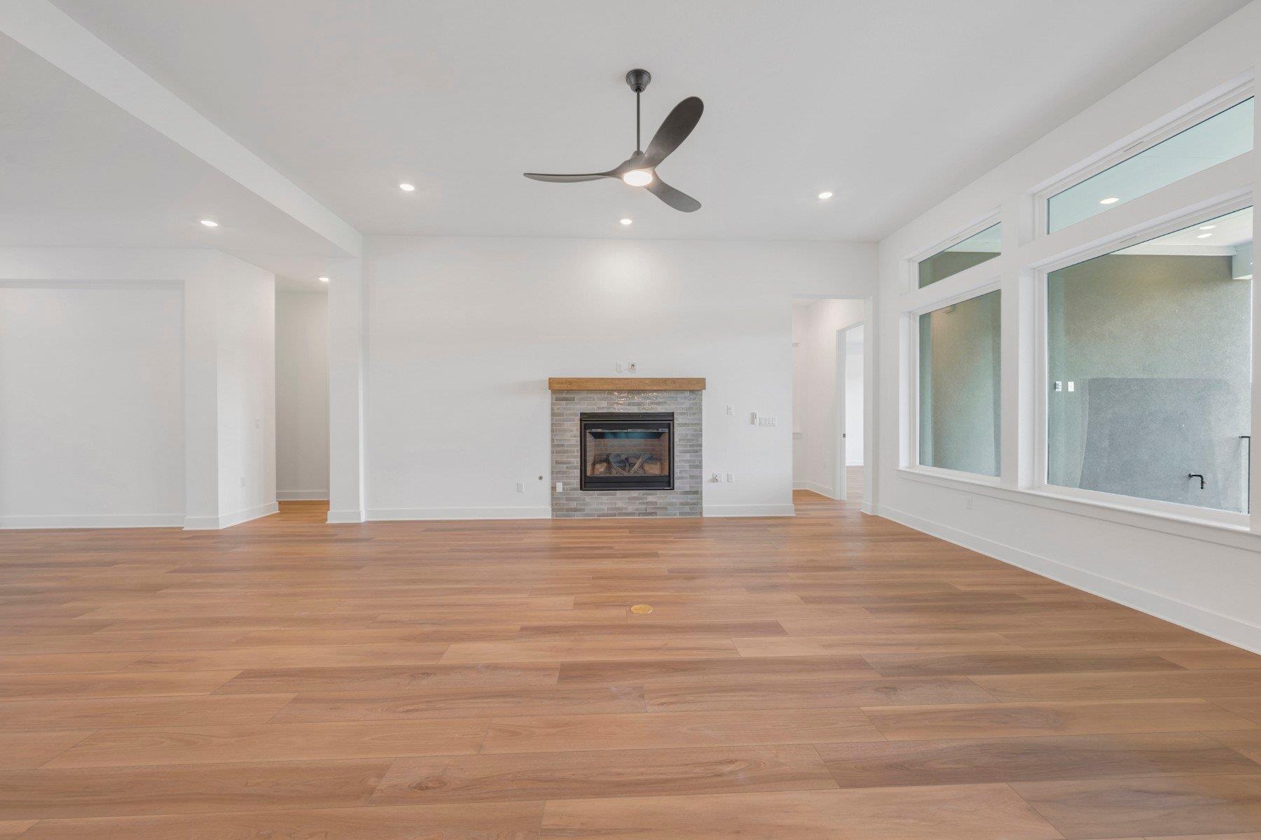 438 Rees Landing Road Spicewood TX 78669