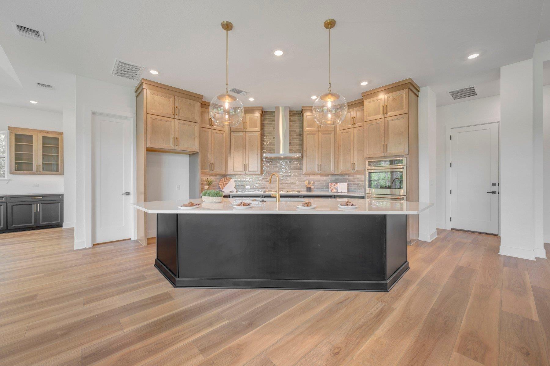 438 Rees Landing Road Spicewood TX 78669