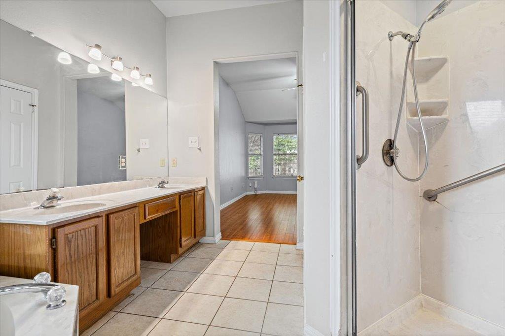 12502 Fallen Tower Lane Austin TX 78753