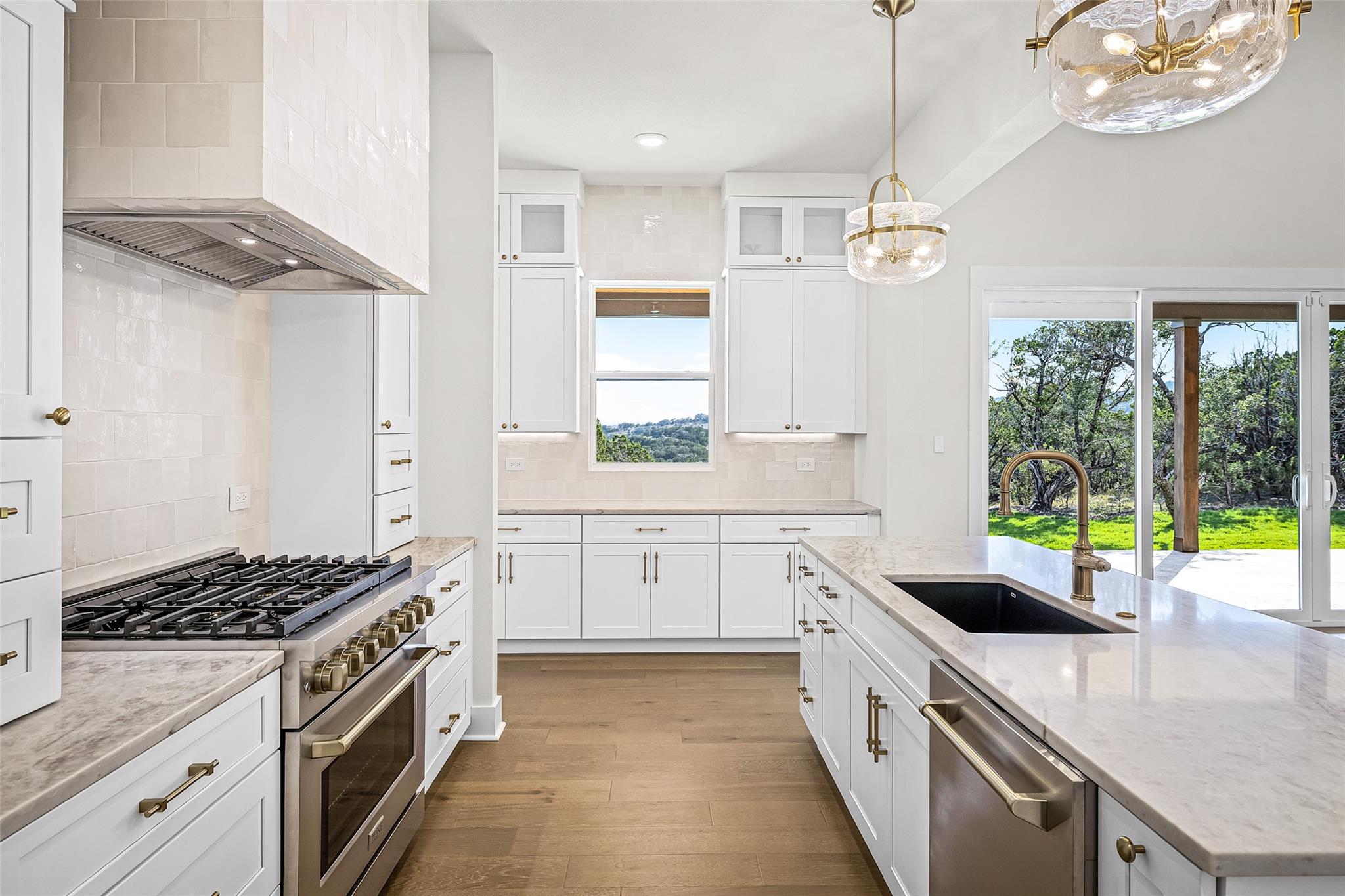 6513 Lavish Bend Jonestown TX 78645