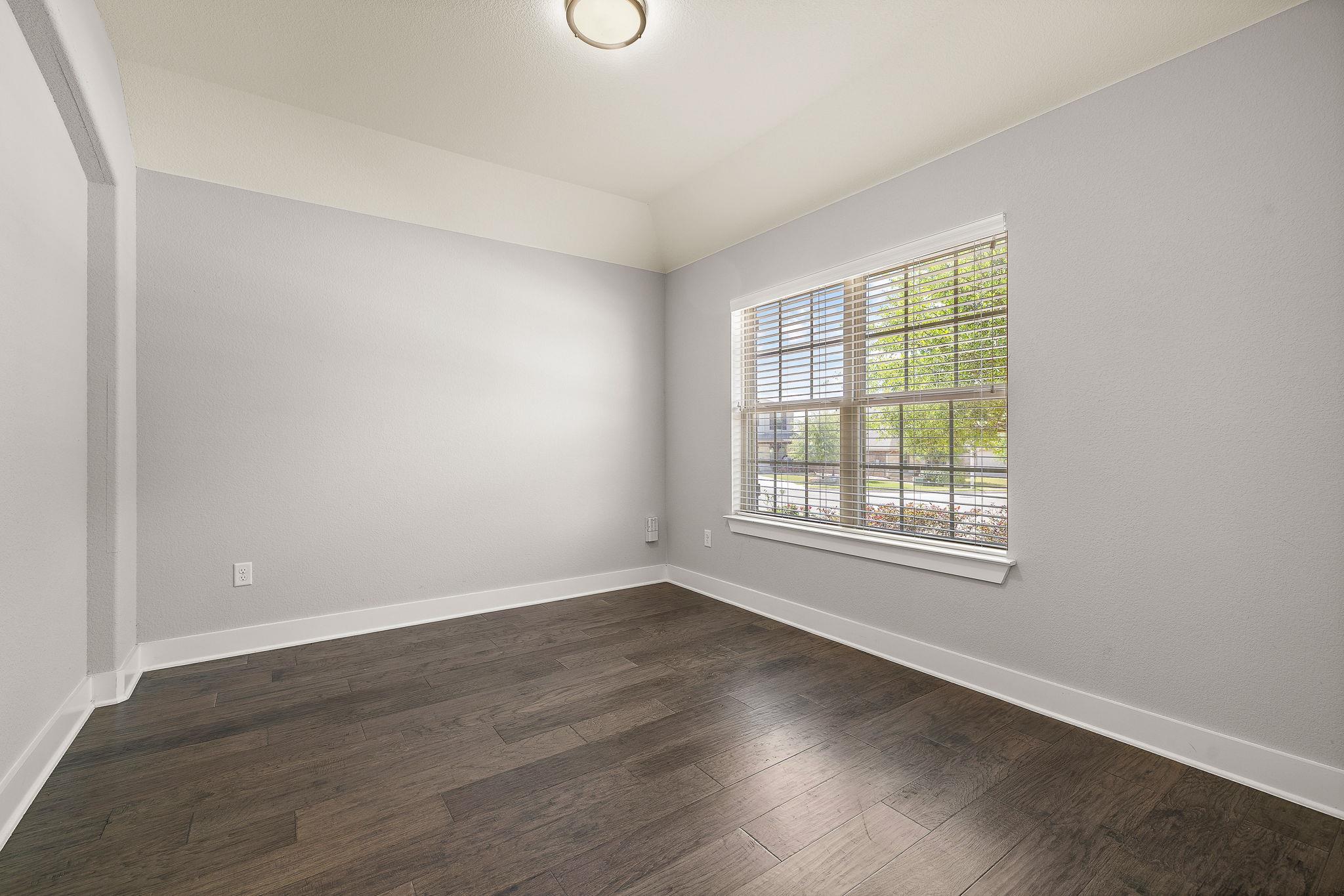 7520 Kinross Trail Austin TX 78754