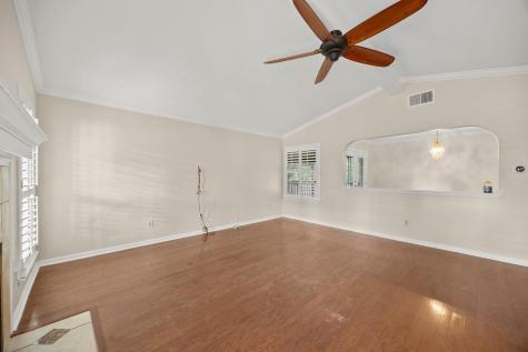 12124 Shropshire Boulevard Austin TX 78753