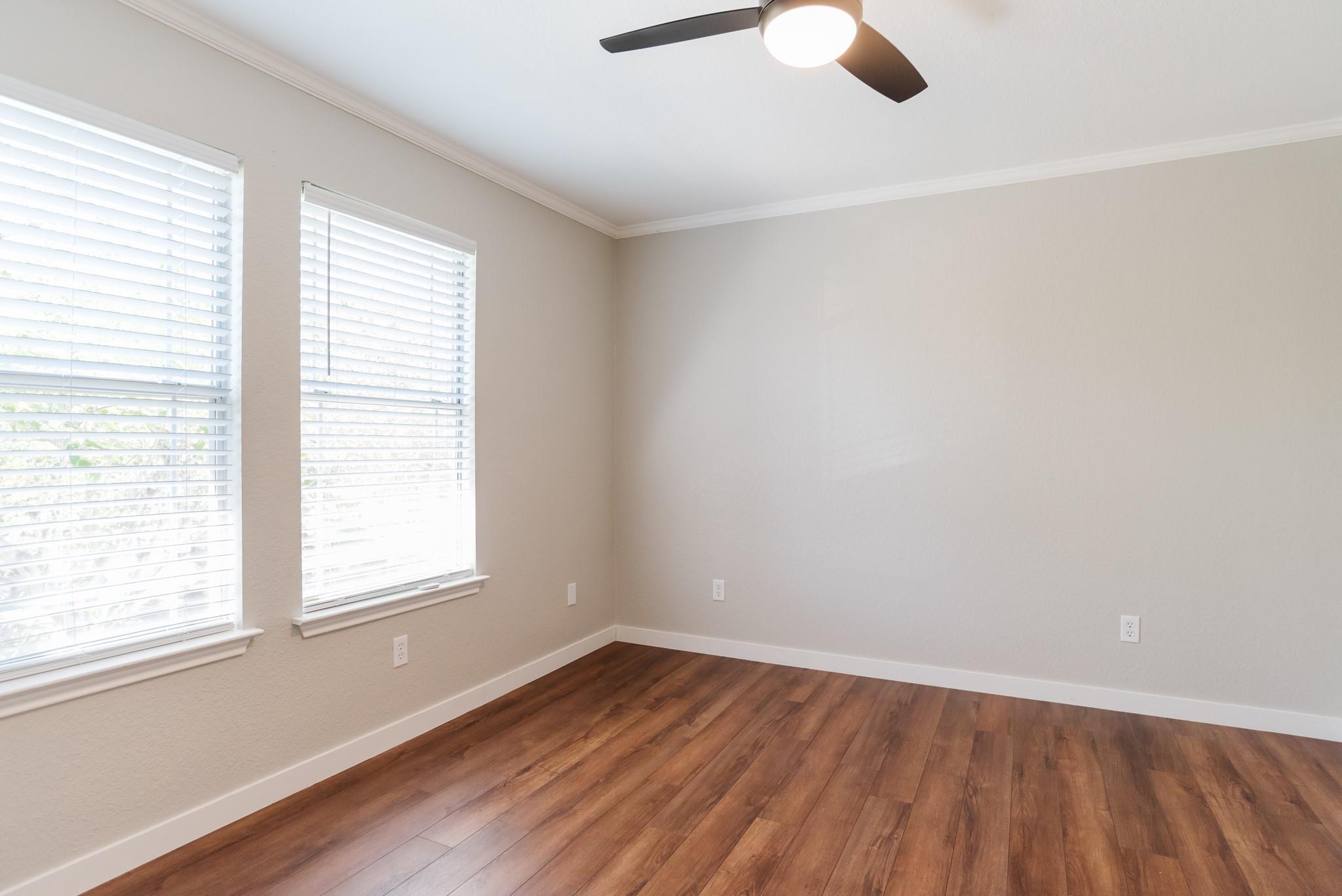 532 Sampson Kyle TX 78640