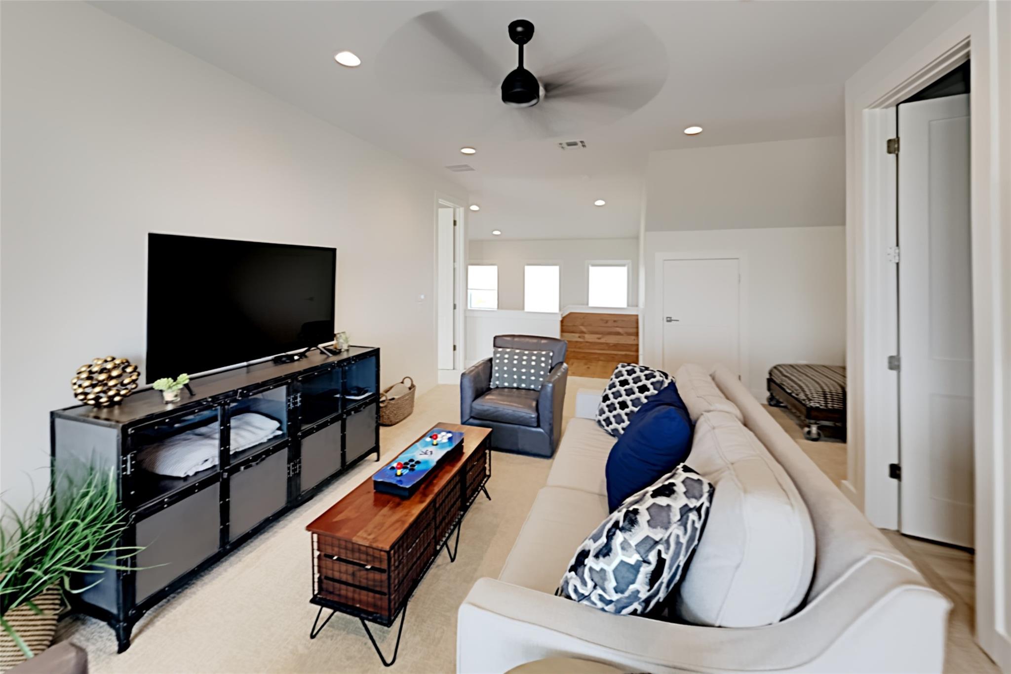 19517 Flying J Boulevard Spicewood TX 78669
