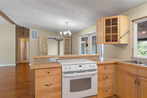 117 Lake View Drive Spicewood TX 78669