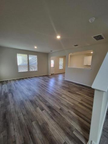 79 W Pacific Loon Street Leander TX 78641
