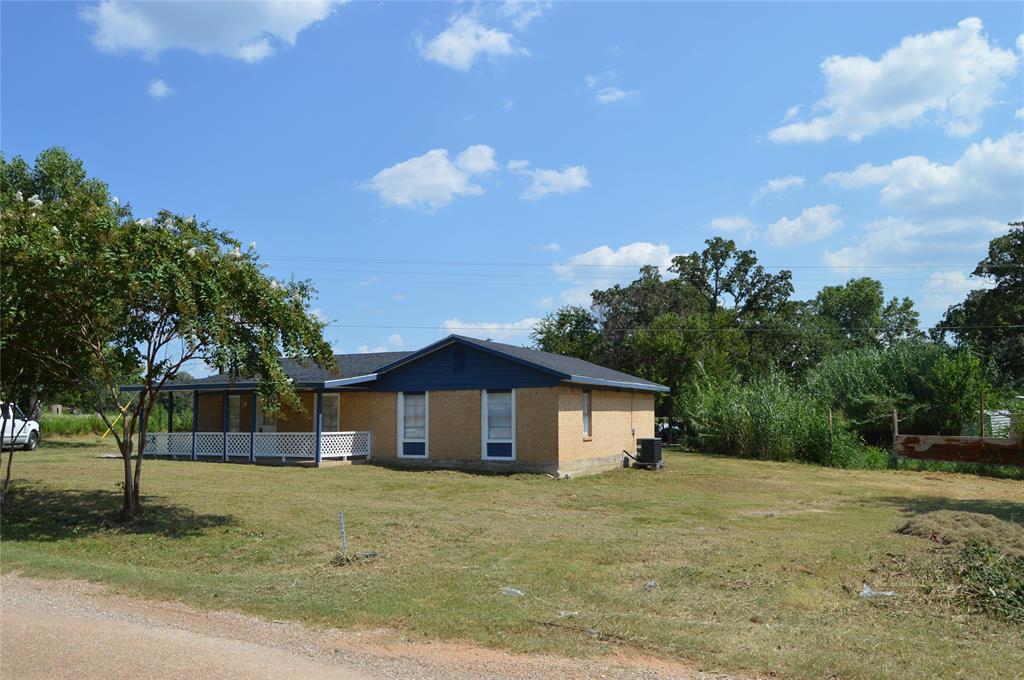 245 Flaming Oak Drive Bastrop TX 78602