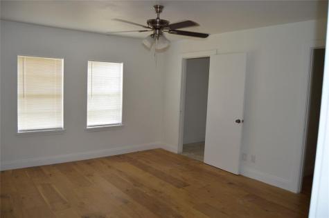 245 Flaming Oak Drive Bastrop TX 78602