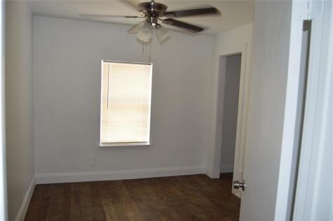 245 Flaming Oak Drive Bastrop TX 78602