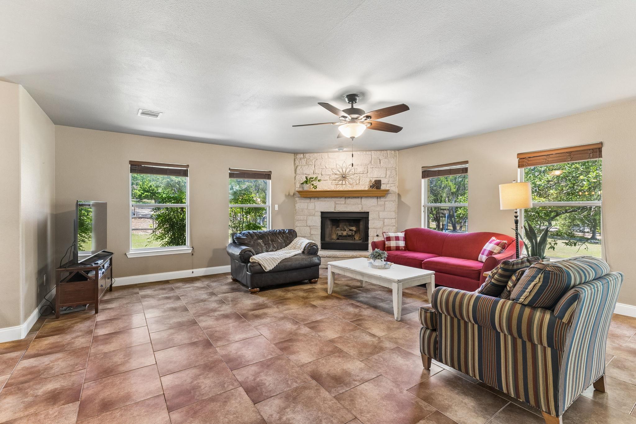 401 Twin Springs Road Georgetown TX 78633