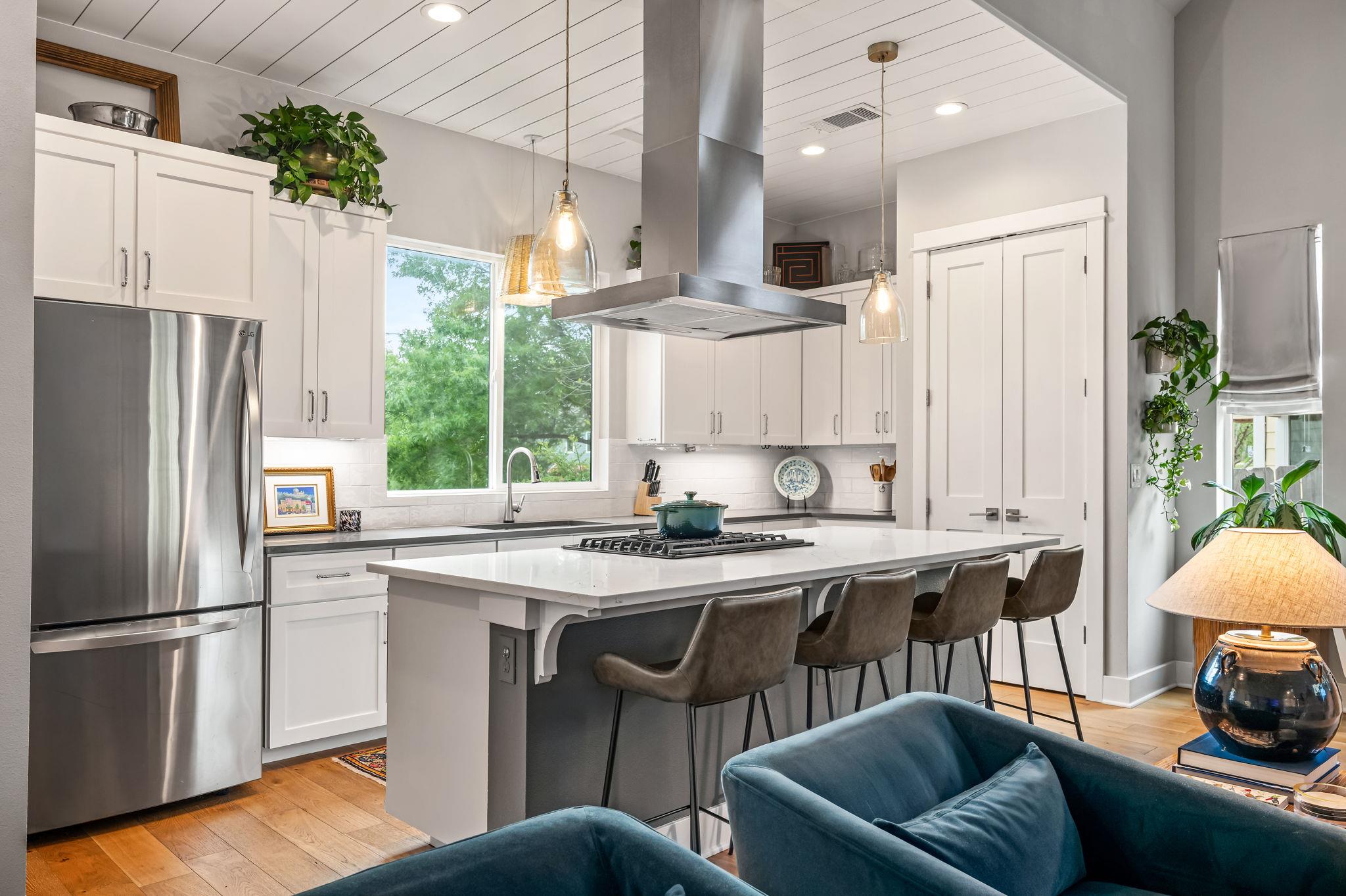 4318 Jinx Avenue Austin TX 78745