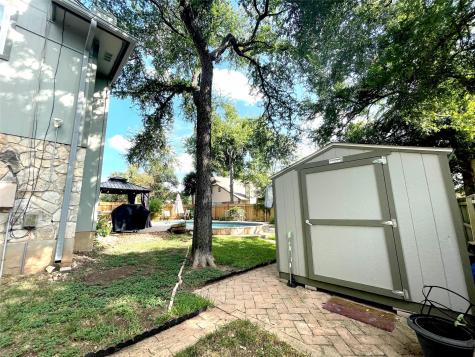 13242 Kerrville Folkway Austin TX 78729