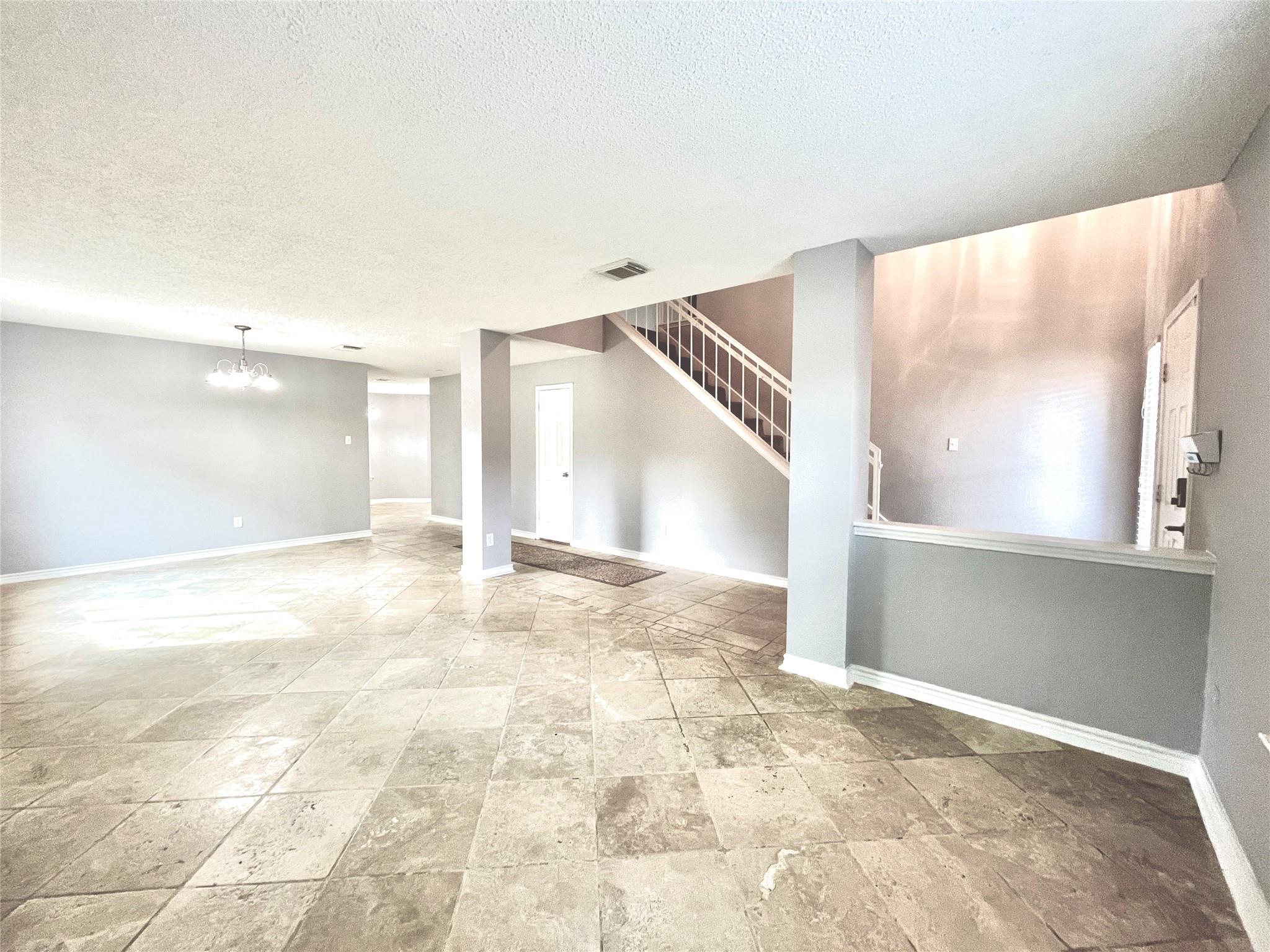 13242 Kerrville Folkway Austin TX 78729