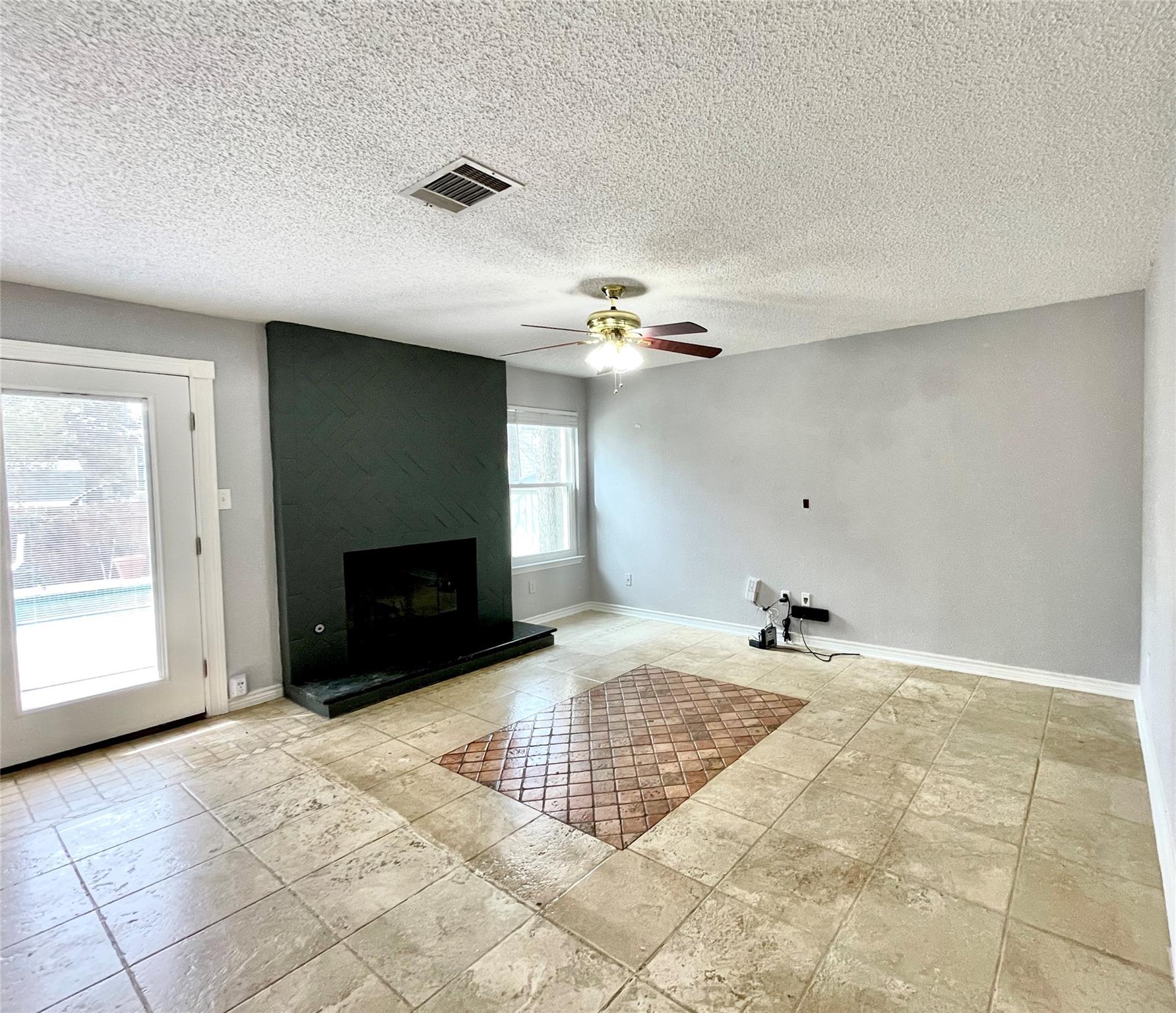 13242 Kerrville Folkway Austin TX 78729