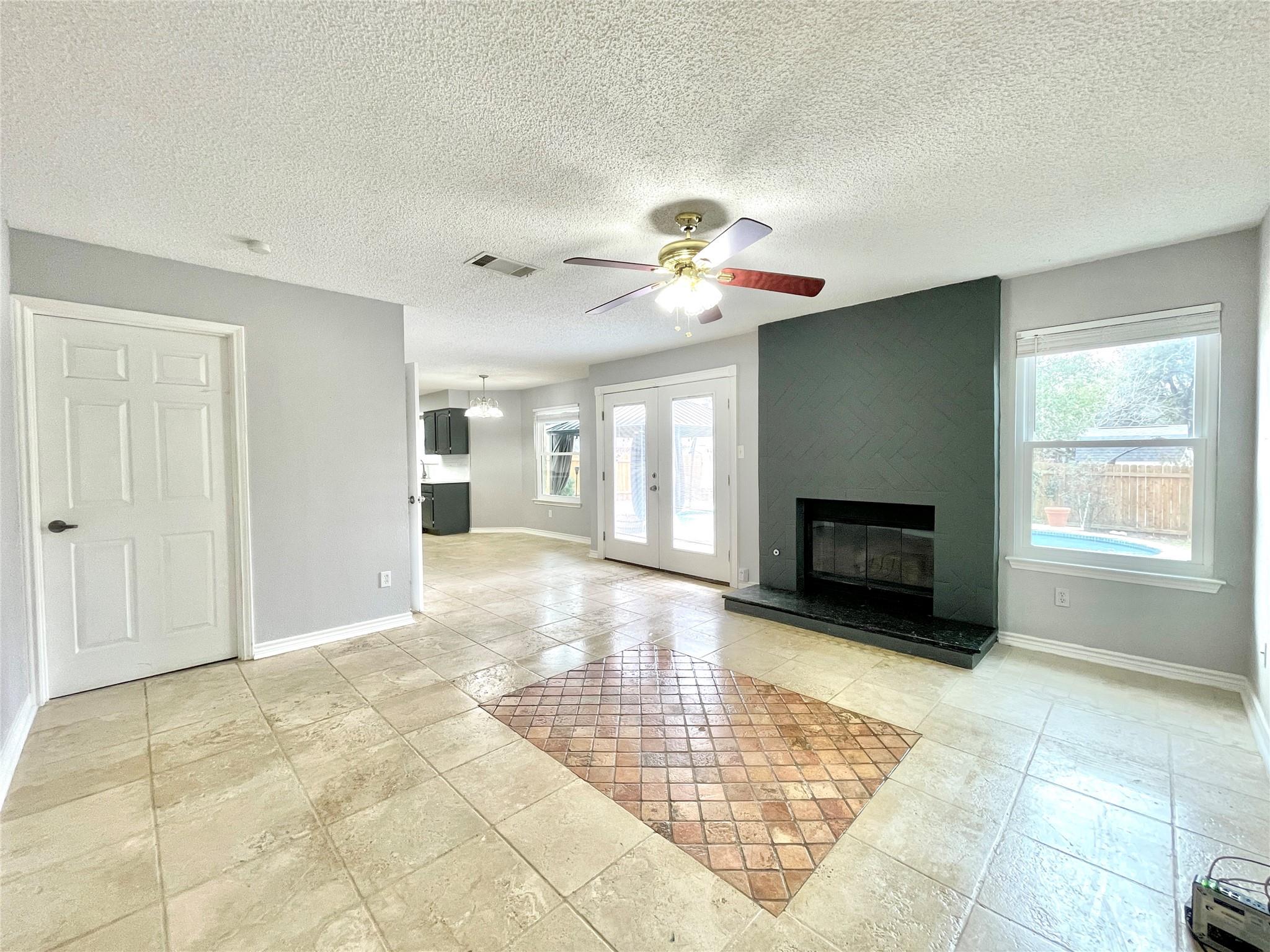13242 Kerrville Folkway Austin TX 78729