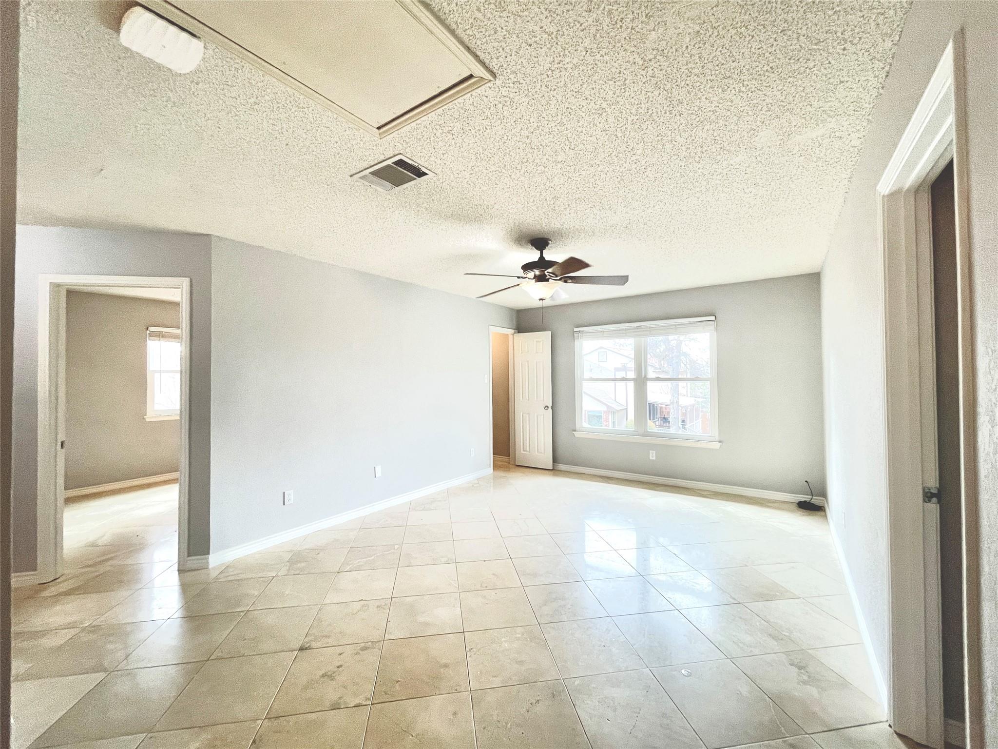 13242 Kerrville Folkway Austin TX 78729