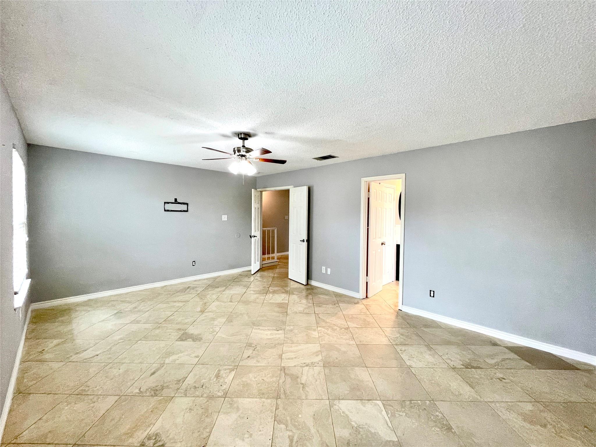 13242 Kerrville Folkway Austin TX 78729