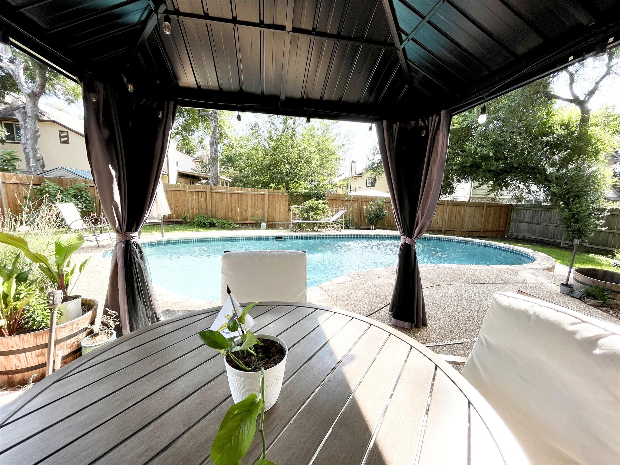 13242 Kerrville Folkway Austin TX 78729