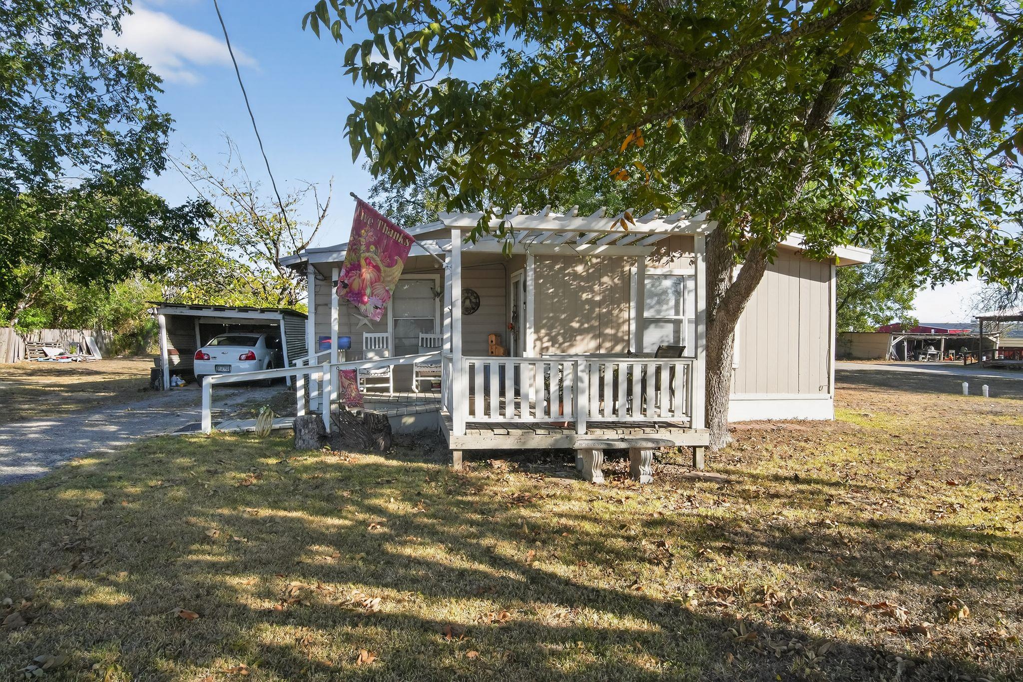 1309 Blackjack Street Lockhart TX 78644