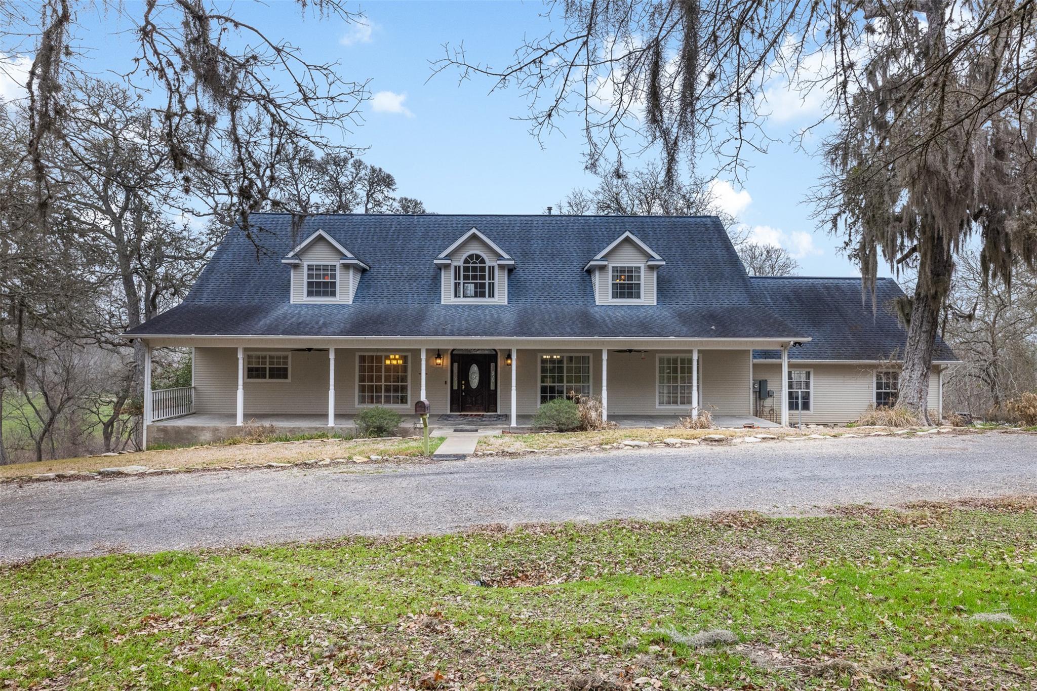 601 Country Club Court La Grange TX 78945