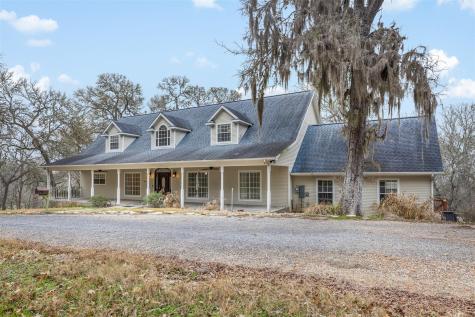 601 Country Club Court La Grange TX 78945