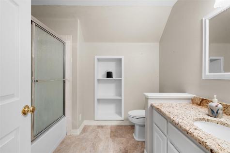 601 Country Club Court La Grange TX 78945