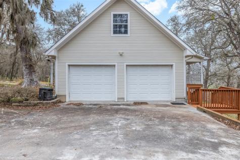 601 Country Club Court La Grange TX 78945