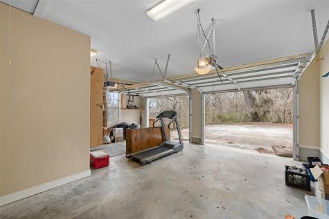 601 Country Club Court La Grange TX 78945