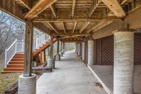 601 Country Club Court La Grange TX 78945