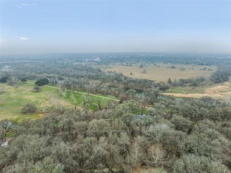 601 Country Club Court La Grange TX 78945