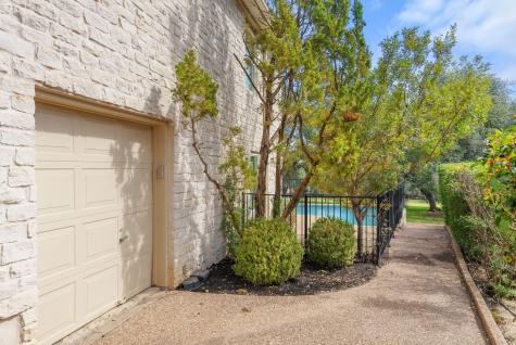 112 Spellbrook Lane Lakeway TX 78734