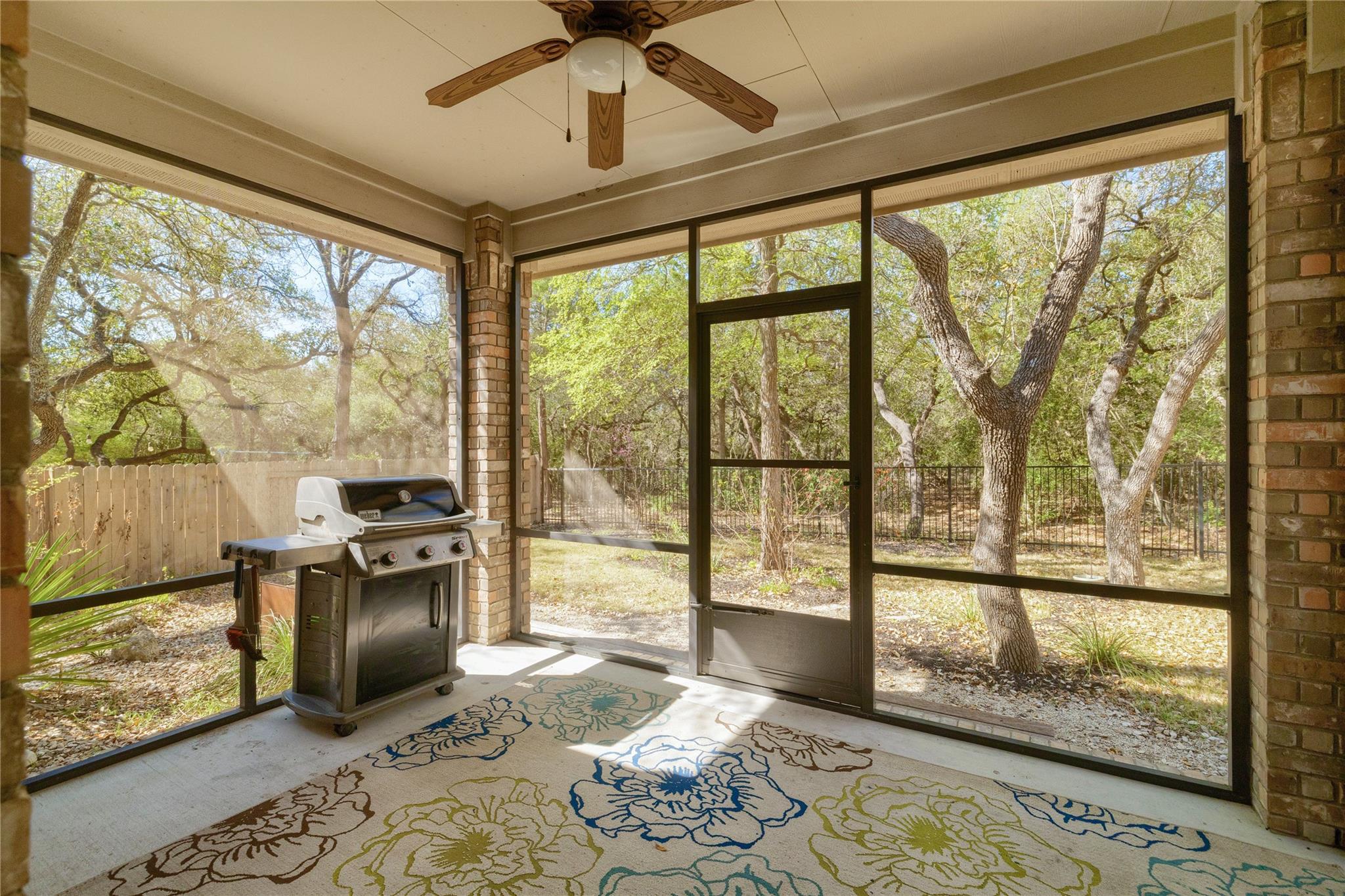 11009 Cherisse Drive Austin TX 78739