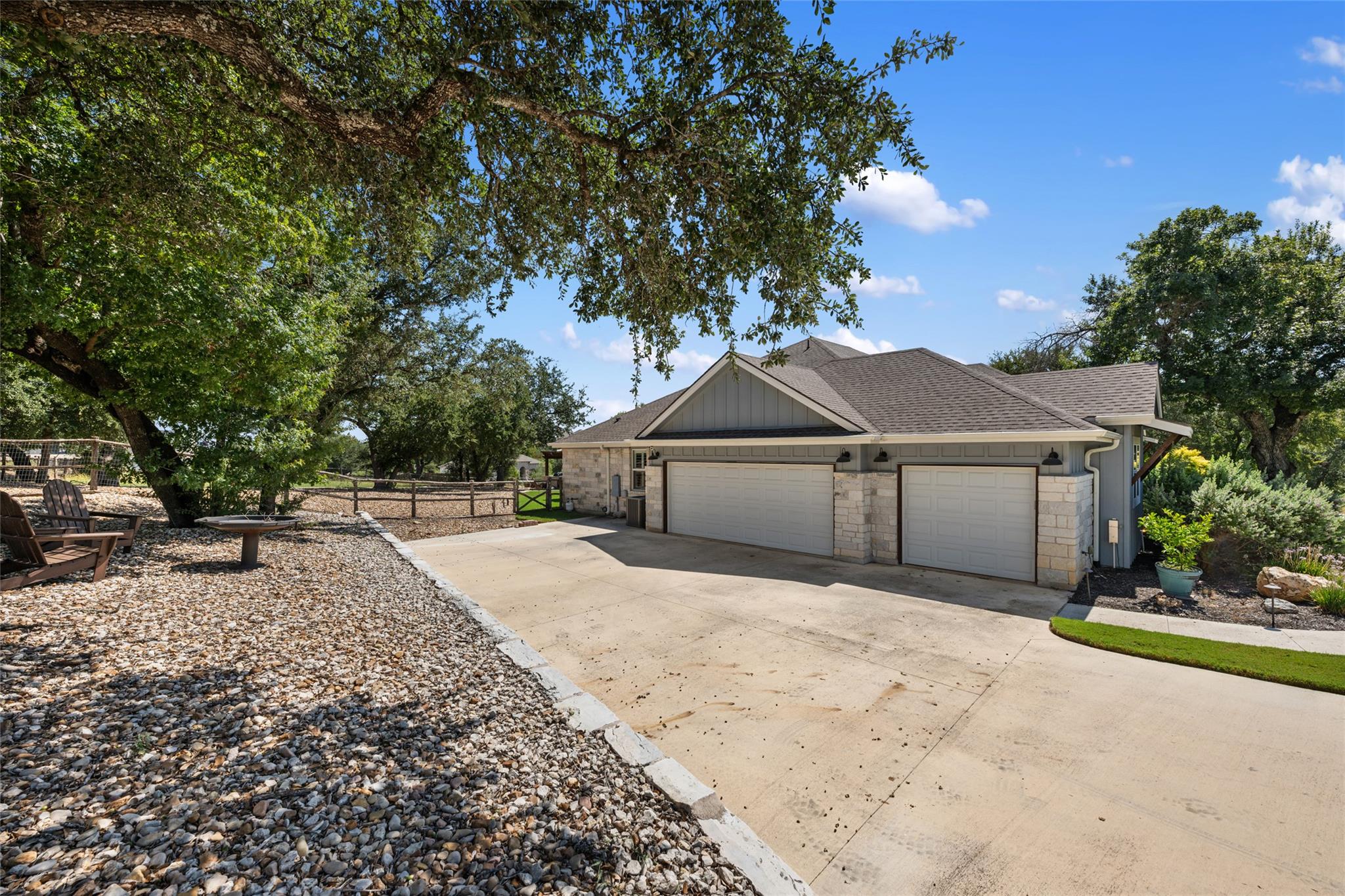 105 Stag Leap Court Liberty Hill TX 78642
