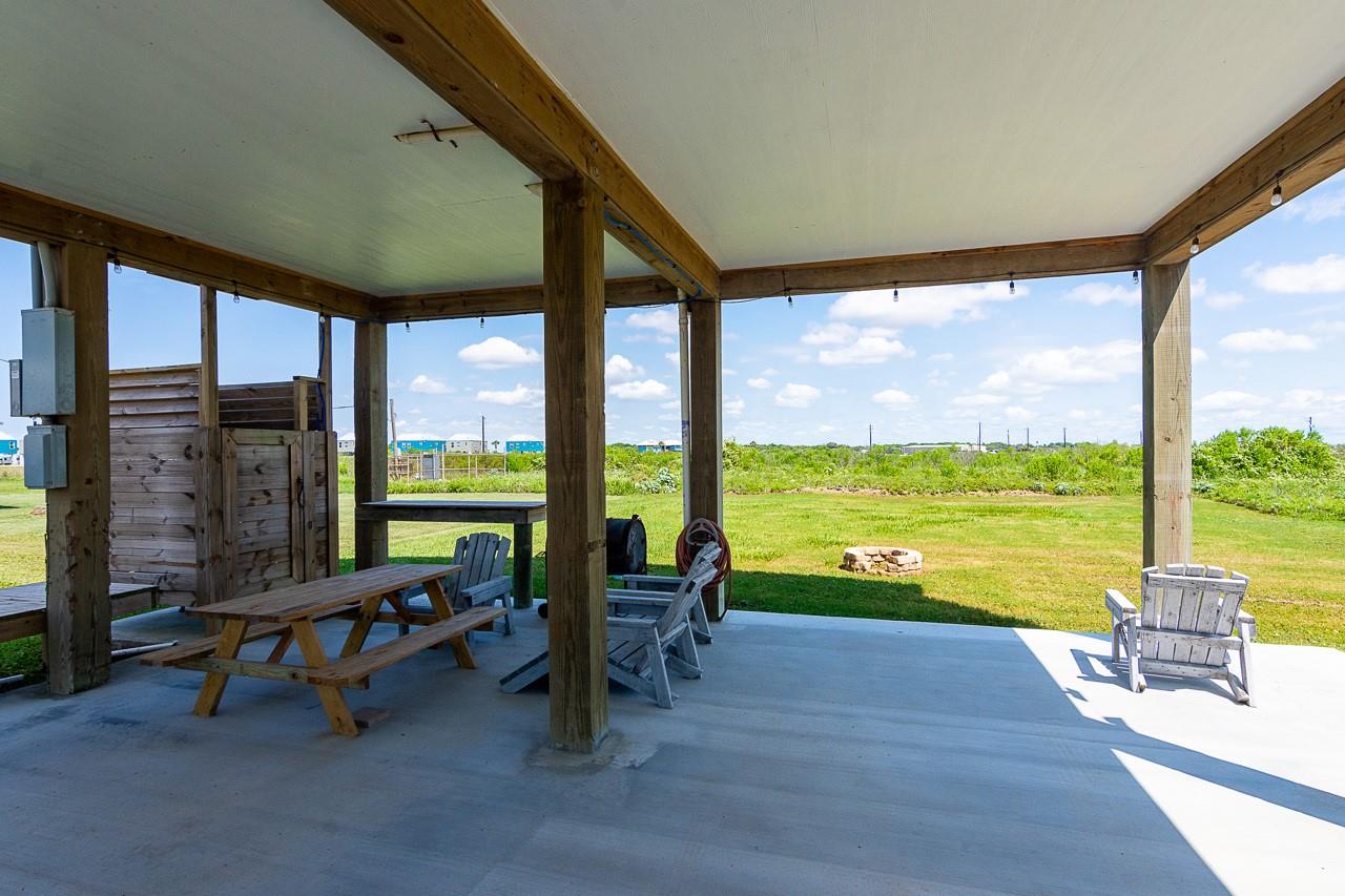 119 Beach Front Drive Matagorda TX 77457