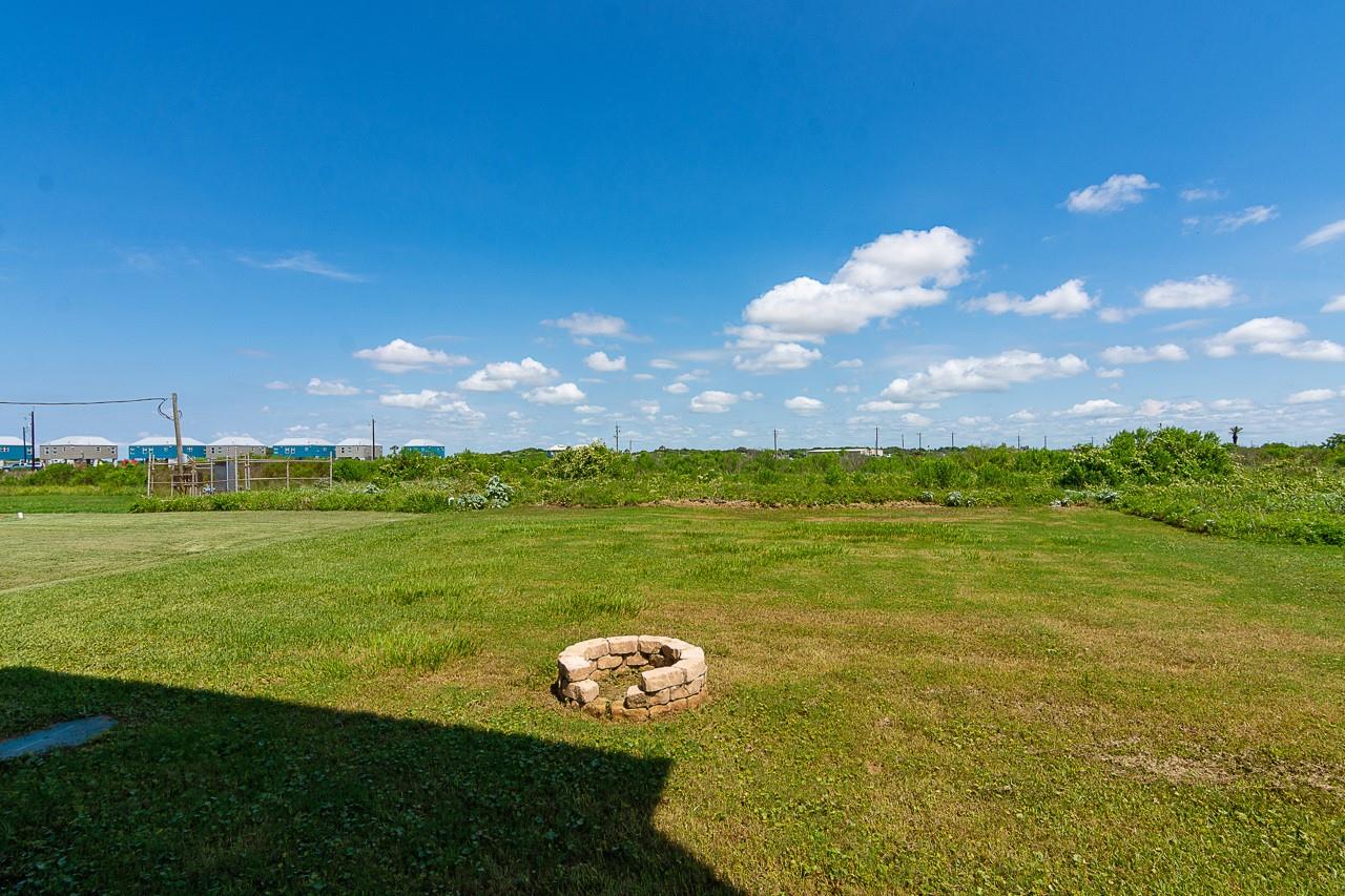 119 Beach Front Drive Matagorda TX 77457