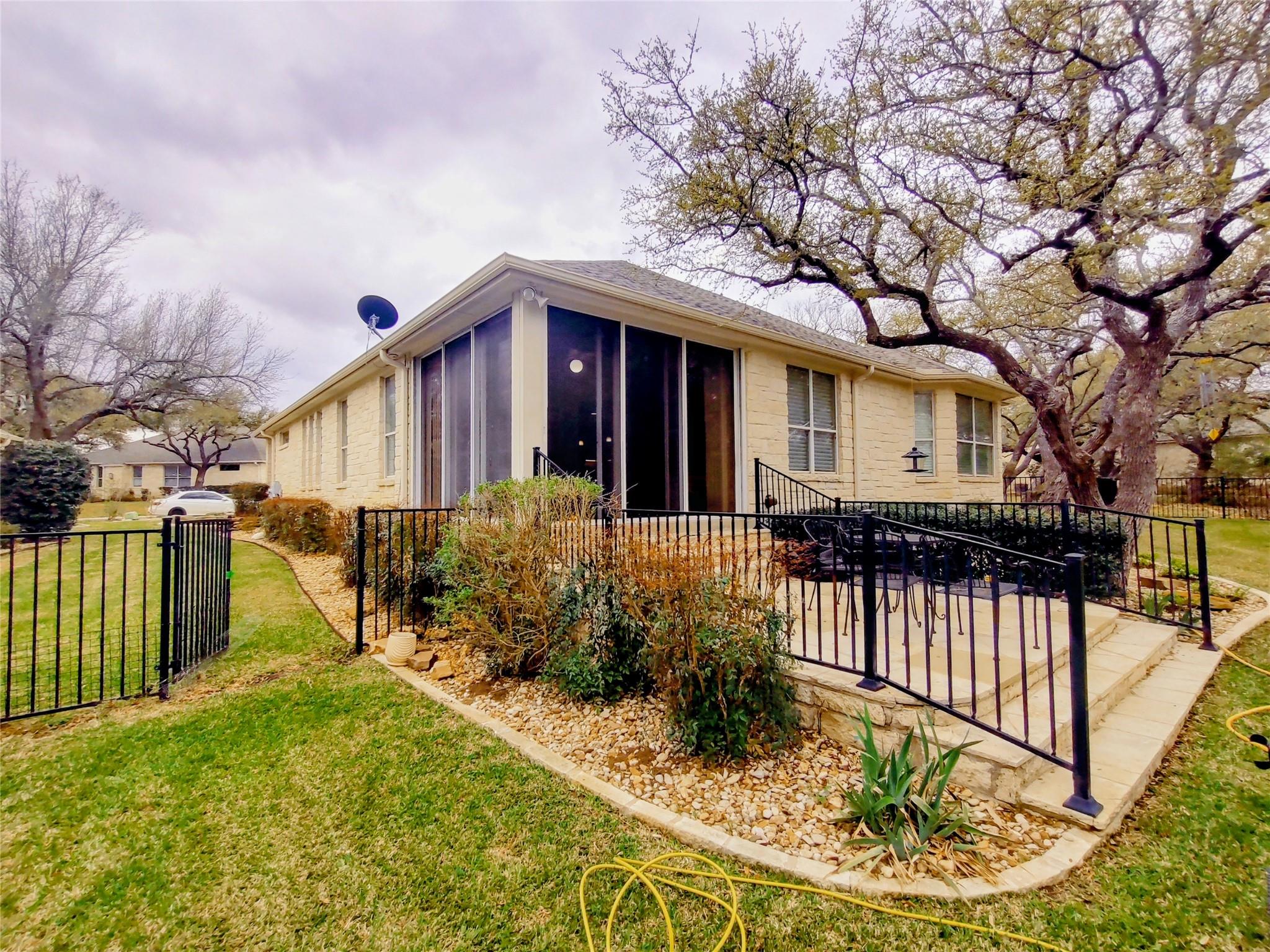 416 Brazos Drive Georgetown TX 78628