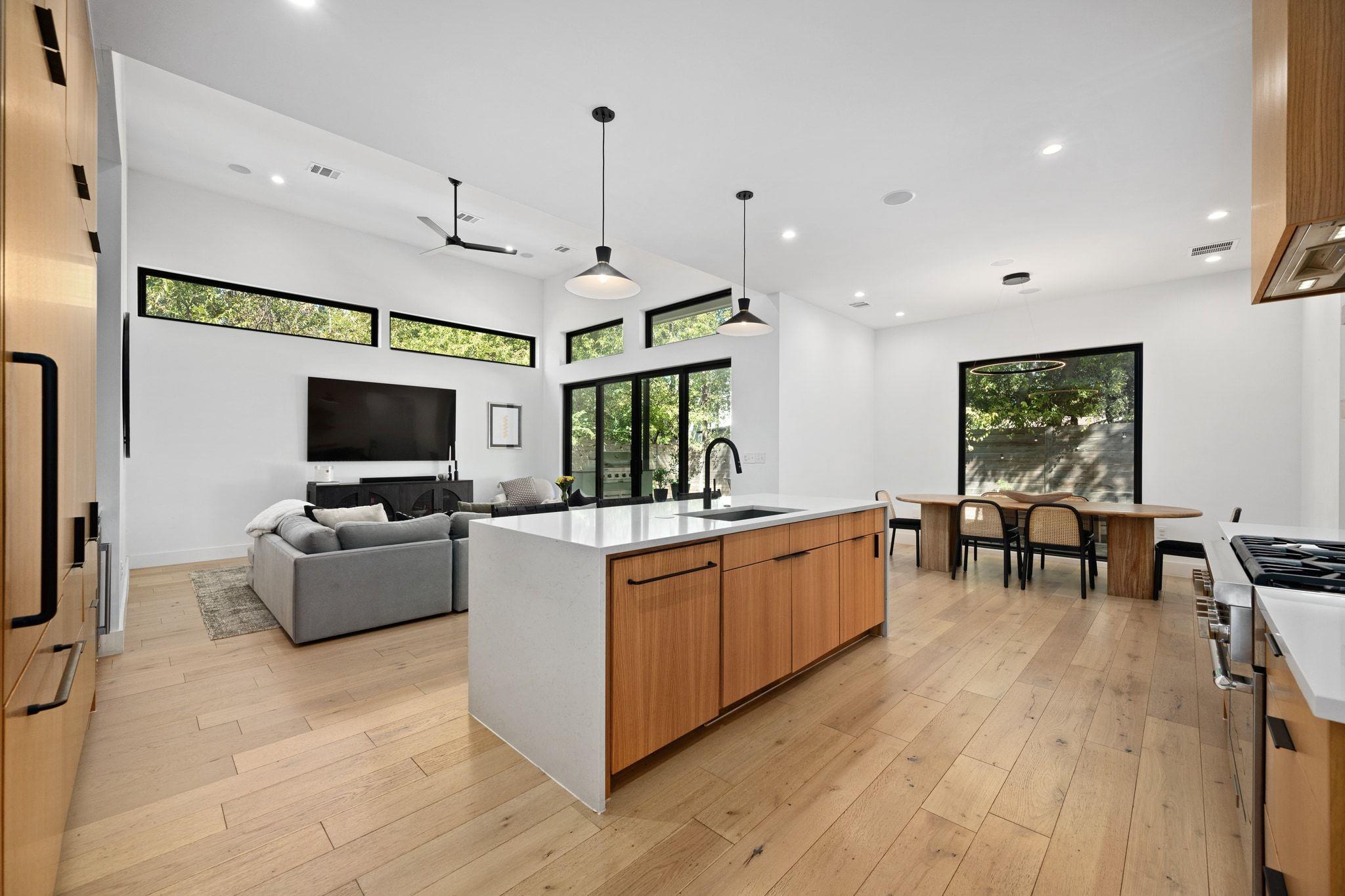 1004 Audrey Court Austin TX 78704