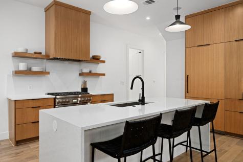 1004 Audrey Court Austin TX 78704
