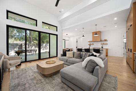 1004 Audrey Court Austin TX 78704