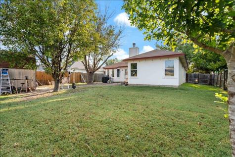 319 Clarks Way Hutto TX 78634