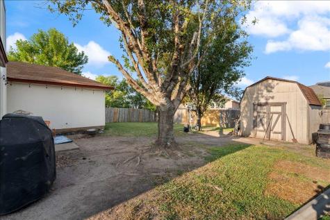 319 Clarks Way Hutto TX 78634
