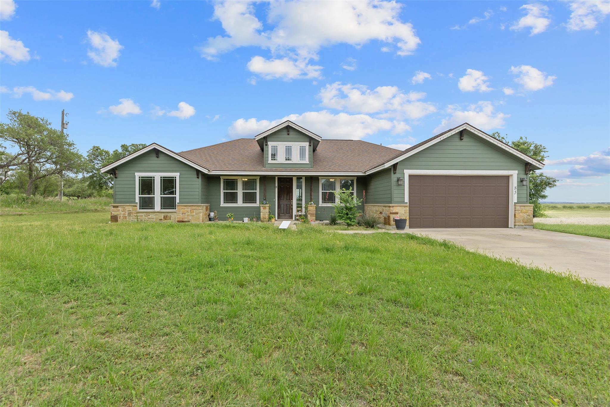 85 County Road 219 Florence TX 76527