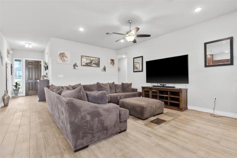 85 County Road 219 Florence TX 76527