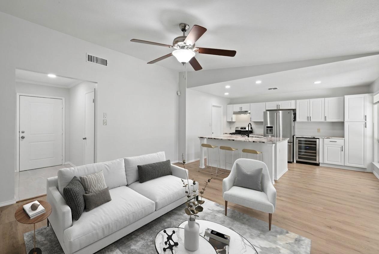 10001 Woodglen Drive Austin TX 78753