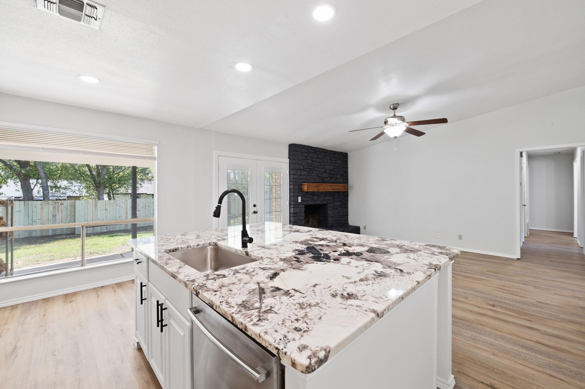 10001 Woodglen Drive Austin TX 78753