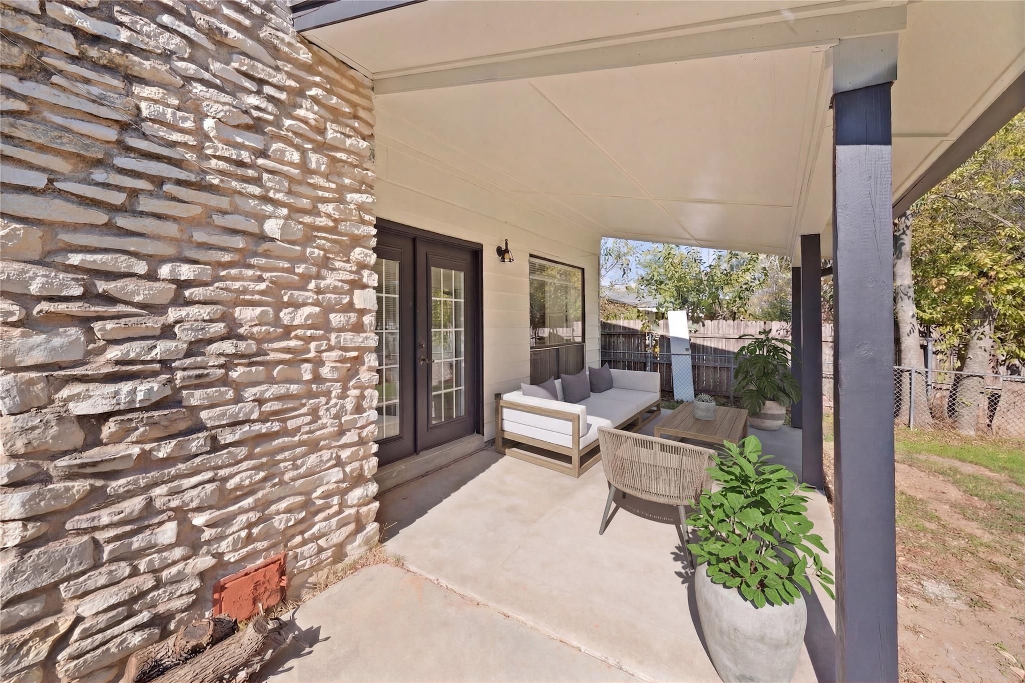 10001 Woodglen Drive Austin TX 78753